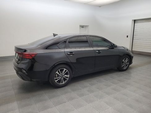 Used 2024 Kia Forte LXS FWD image 10