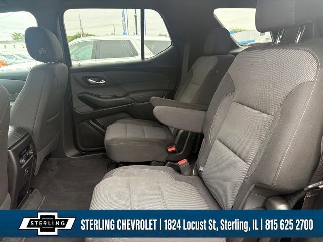 Used 2023 Chevrolet Traverse LT FWD image 15