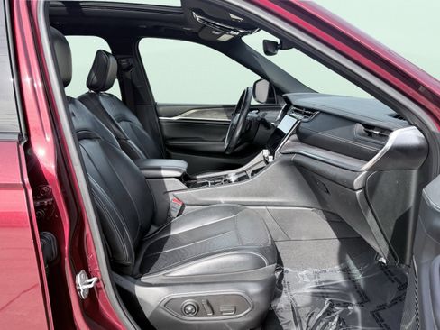 Used 2021 Jeep Grand Cherokee L Overland w/ Trailer Tow Package image 34