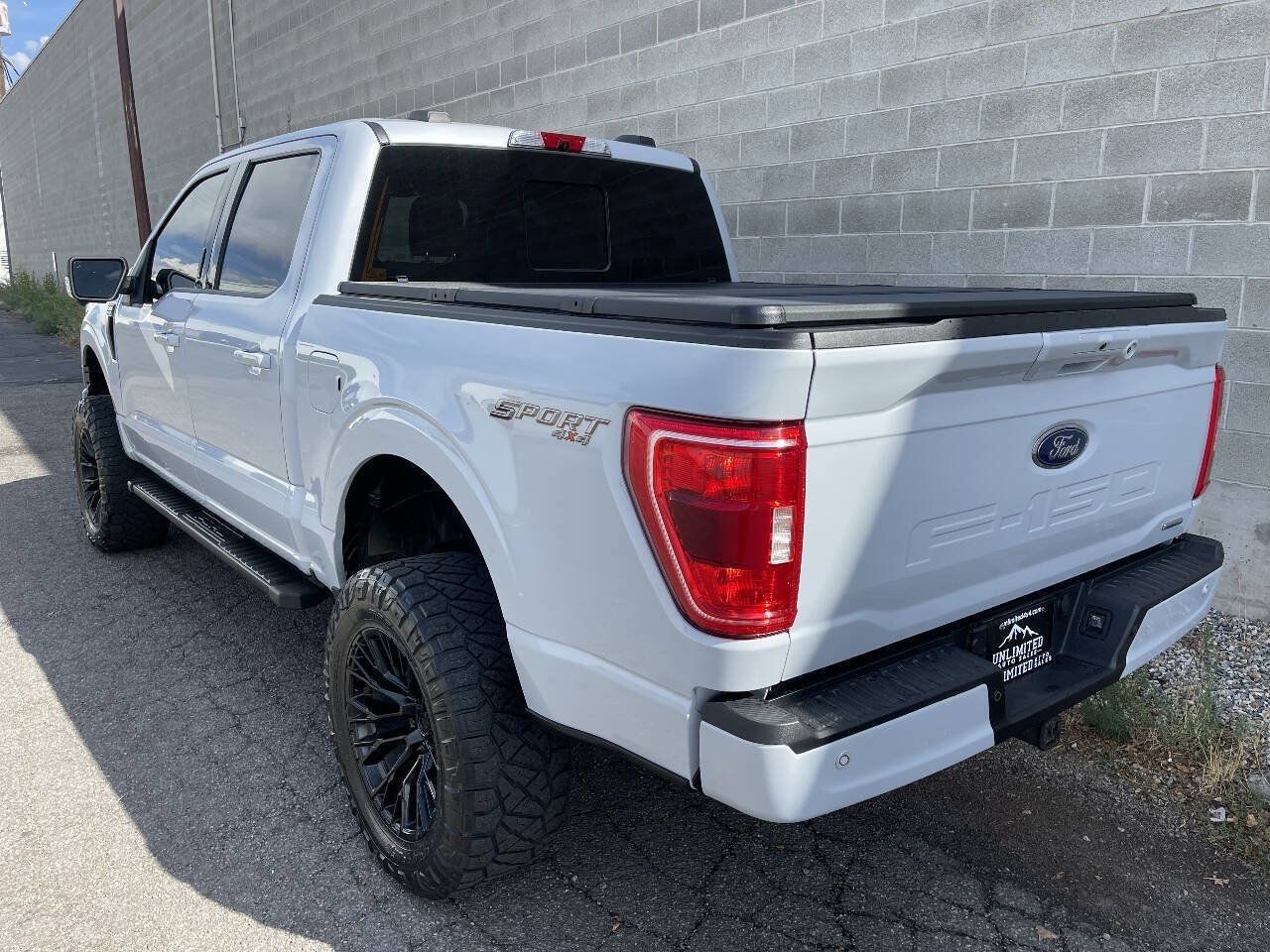 Used 2021 Ford F150 XLT w/ Equipment Group 302A High AWD/4WD image 8