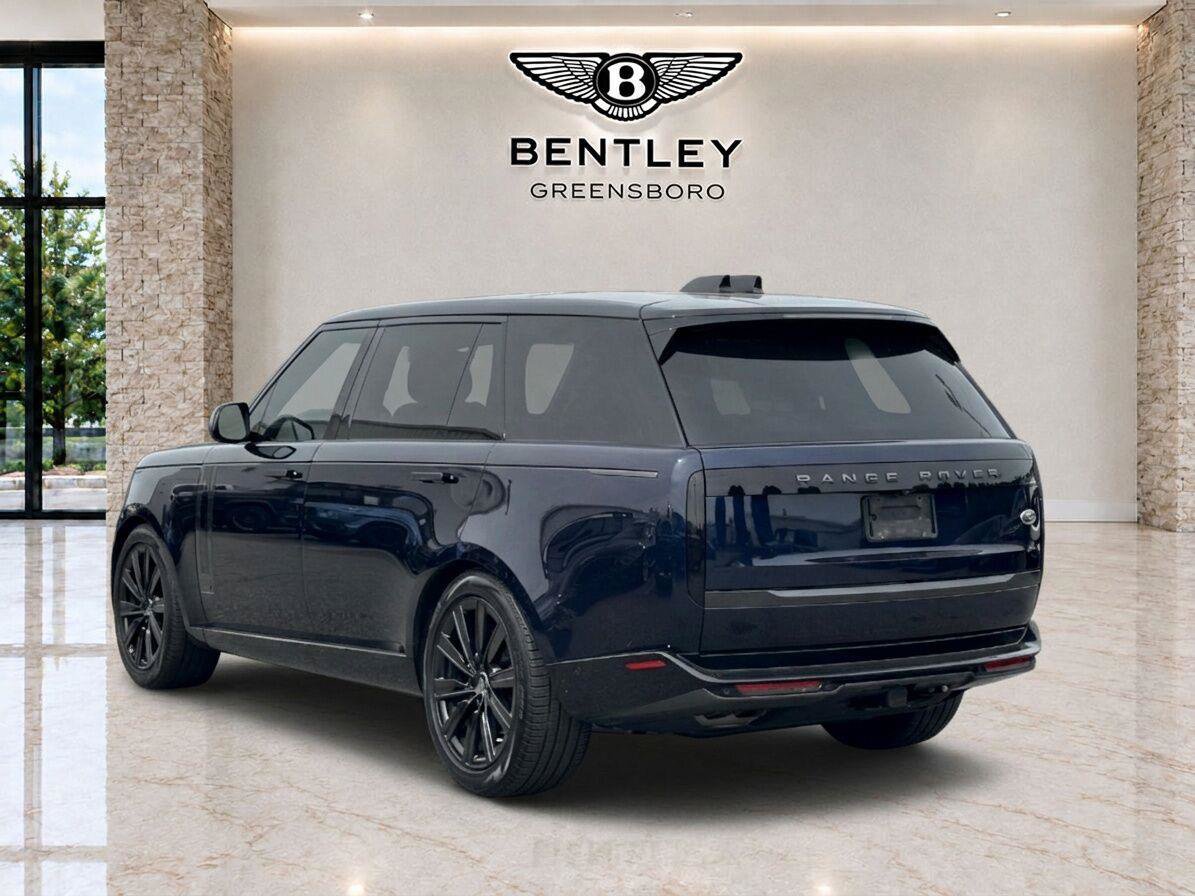 Used 2023 Land Rover Range Rover Long Wheelbase Autobiography AWD/4WD image 3