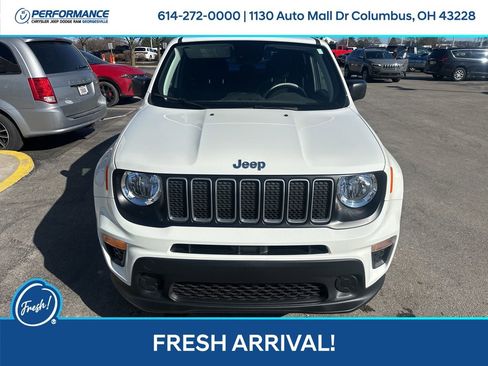 Used 2023 Jeep Renegade Latitude image 9