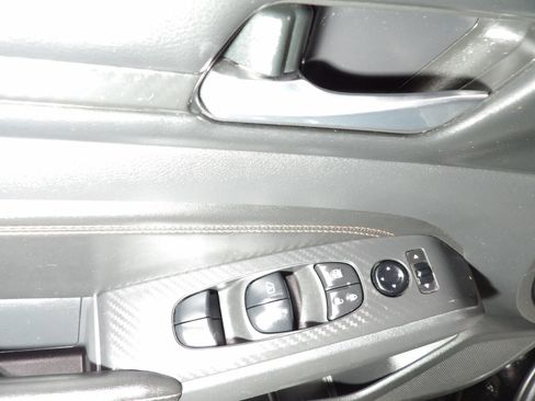Used 2022 Nissan Altima 2.5 SR w/ Midnight Edition Package AWD/4WD image 7