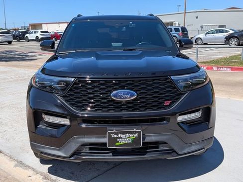 Used 2021 Ford Explorer ST w/ Equipment Group 401A image 2