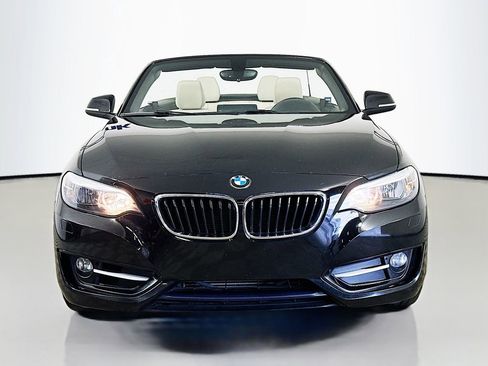 Used 2015 BMW 228i xDrive Convertible image 2