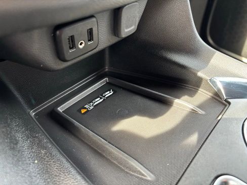 Used 2023 Chevrolet Traverse LT w/ LPO, Floor Liner Package image 30