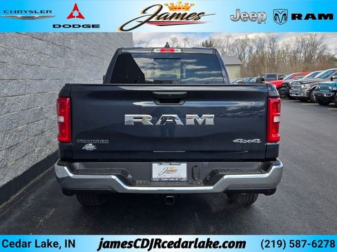 New 2026 RAM 1500 4x4 Crew Cab image 4