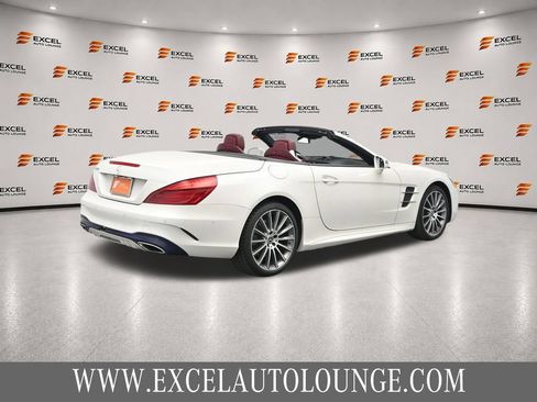 Used 2018 Mercedes-Benz SL 550 image 5