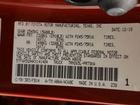 Used 2019 Toyota Tacoma SR w/ SR Convenience Package image 34