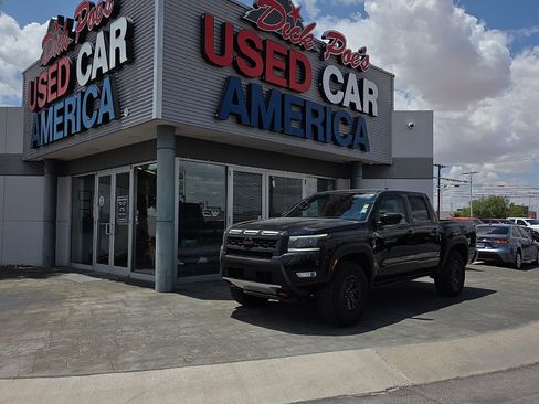 Used 2026 Nissan Frontier PRO-4X AWD/4WD image 1