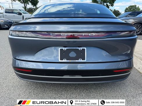 Used 2024 Lucid Air Pure RWD image 4