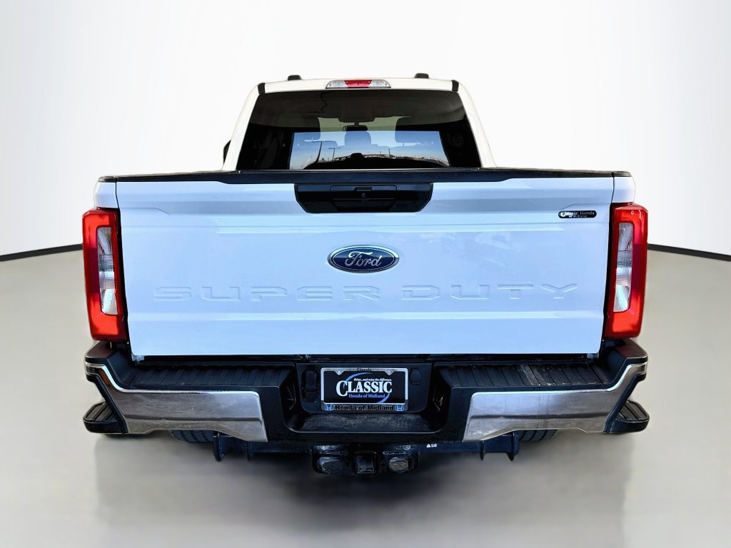 Used 2025 Ford F250 XLT w/ FX4 Off-Road Package AWD/4WD image 6