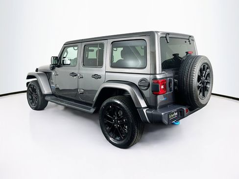 Used 2022 Jeep Wrangler Sahara image 5