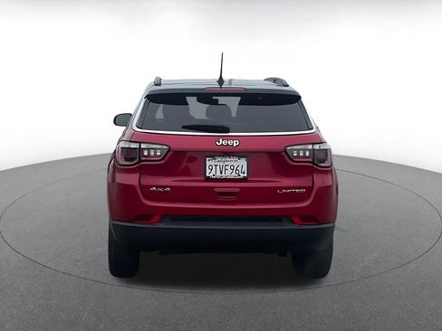 Used 2025 Jeep Compass Limited image 12