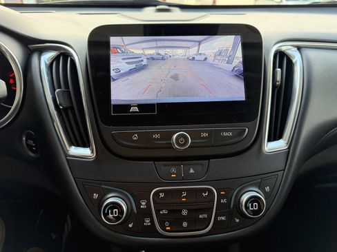 Used 2024 Chevrolet Malibu LT image 20