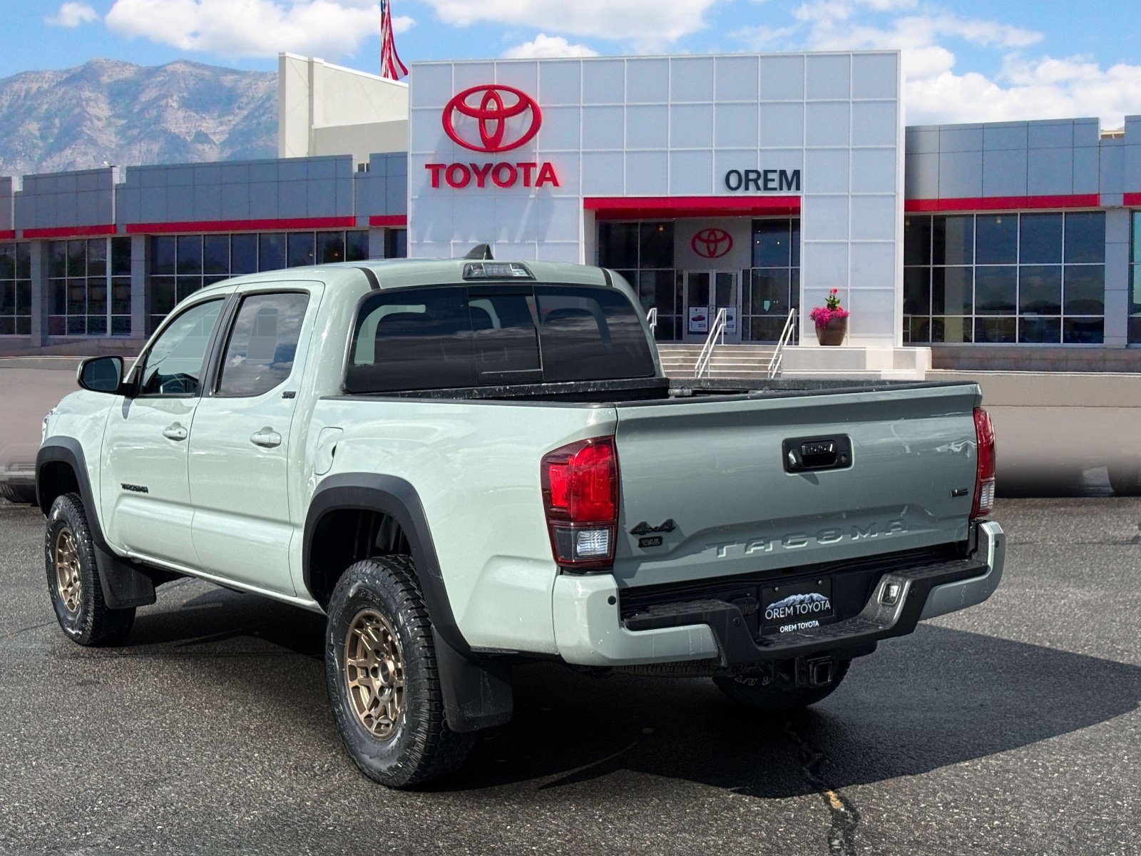 Used 2023 Toyota Tacoma 4x4 Double Cab w/ Trail Edition image 5