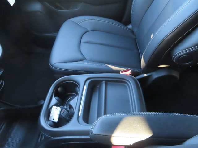 New 2027 Chrysler Pacifica Select AWD/4WD image 37