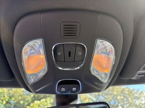 Used 2020 Jeep Compass High Altitude image 25