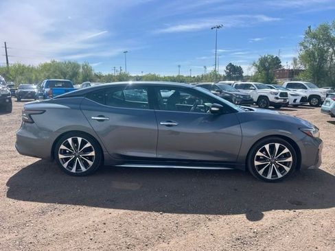 Used 2019 Nissan Maxima Platinum w/ Sport Mat Group FWD image 7