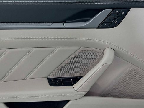 Certified 2025 Porsche 911 Carrera image 11