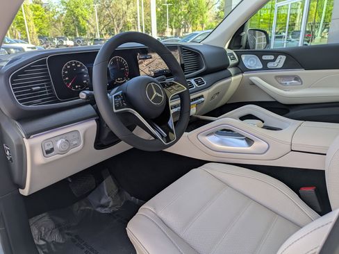 New 2026 Mercedes-Benz GLE 450e 4MATIC image 10