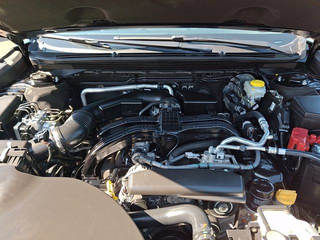 Certified 2025 Subaru Outback AWD/4WD image 23