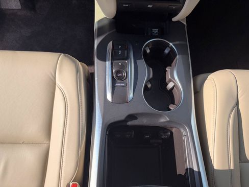 Used 2018 Acura MDX FWD w/ Tech & Entertainment image 15
