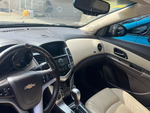 Used 2014 Chevrolet Cruze LTZ w/ RS Package FWD image 6