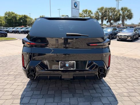 Used 2023 BMW XM AWD/4WD image 10