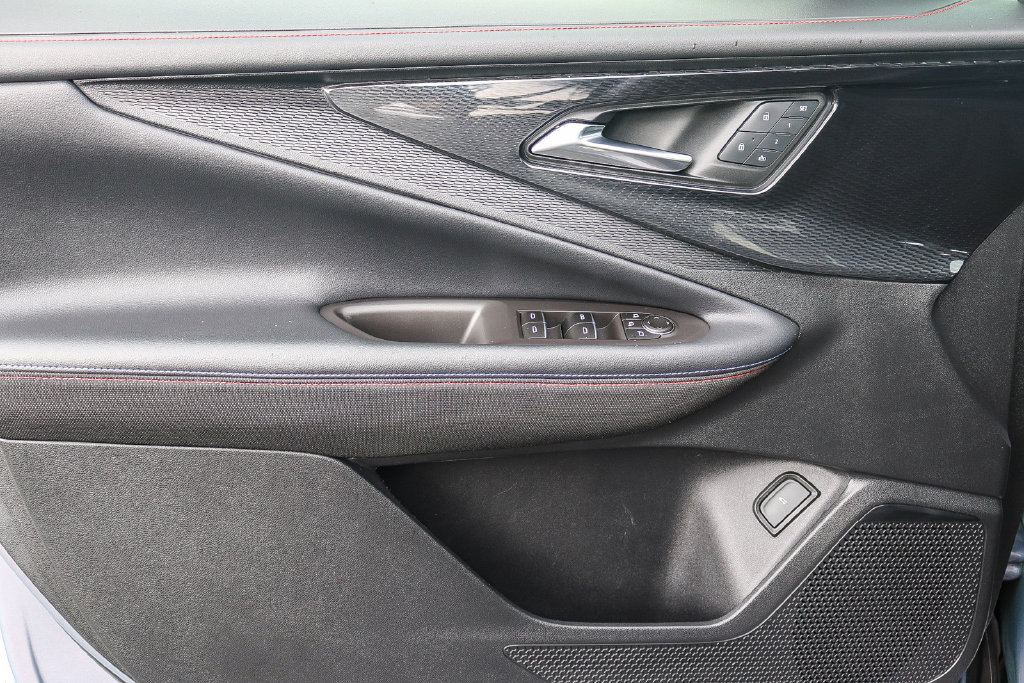 Used 2024 Chevrolet Blazer EV RS AWD/4WD image 19
