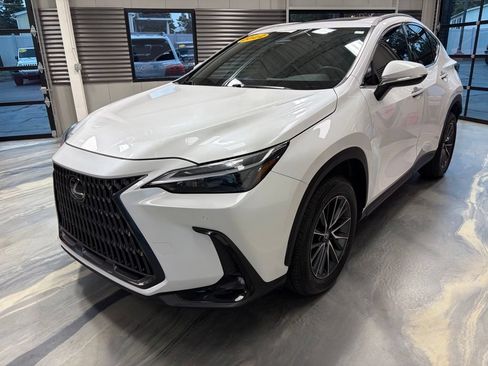 Used 2022 Lexus NX 350 AWD image 3