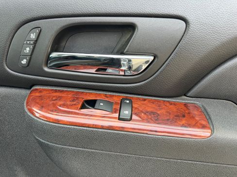 Used 2013 GMC Sierra 2500 SLT image 28