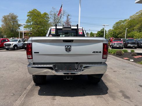 Used 2017 RAM 2500 SLT AWD/4WD image 9