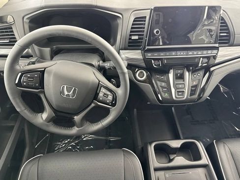 Certified 2026 Honda Odyssey Elite image 28