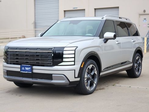 New 2026 Hyundai Palisade Limited FWD image 2
