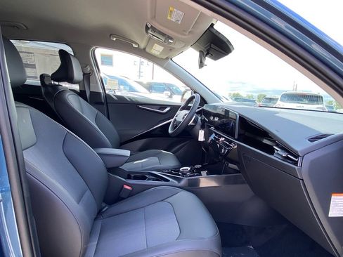 New 2026 Kia Niro Wind FWD image 27
