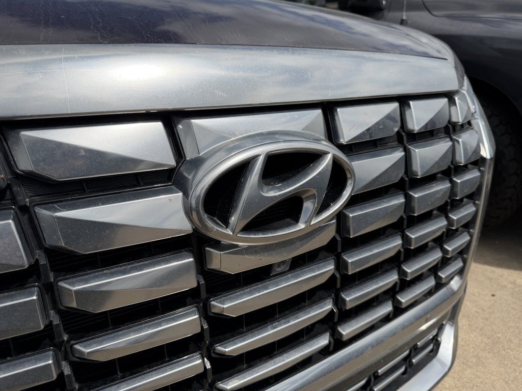 Used 2024 Hyundai Palisade Calligraphy FWD image 32