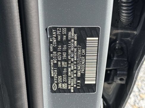 New 2026 Hyundai Elantra Limited FWD image 19