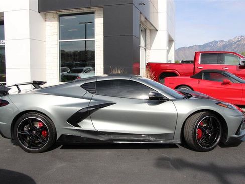 Used 2023 Chevrolet Corvette Stingray Preferred Cpe w/ Z51 Performance Package RWD image 11