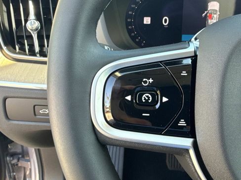New 2026 Volvo XC60 B5 Plus w/ Climate Package image 29
