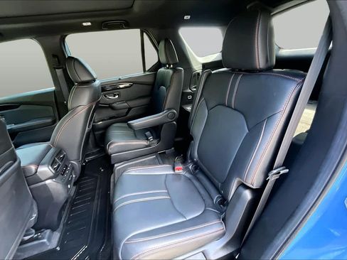 Used 2024 Honda Pilot TrailSport image 21