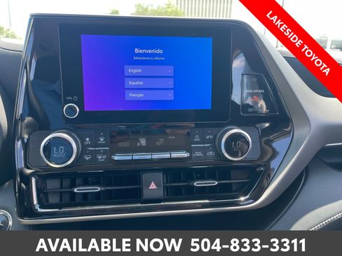 Used 2023 Toyota Highlander L FWD image 31