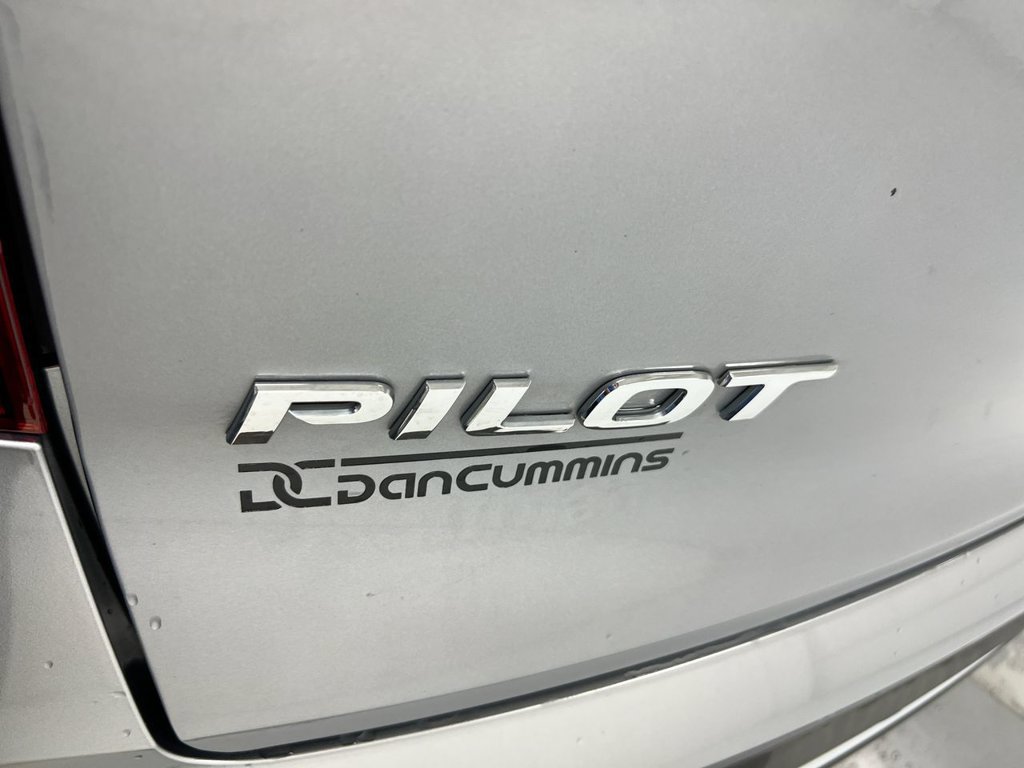 Used 2017 Honda Pilot Elite image 26