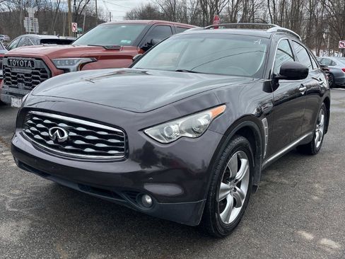 Used 2009 INFINITI FX35 AWD w/ Navigation Pkg image 2