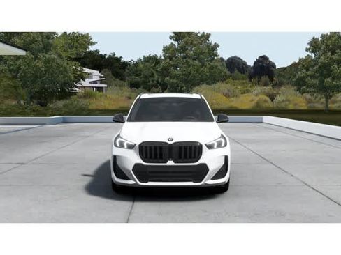 New 2026 BMW X1 xDrive28i AWD/4WD image 3