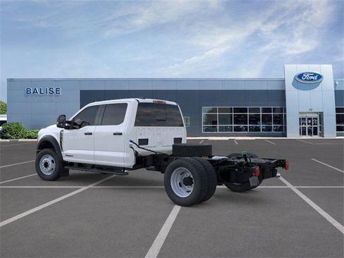 New 2025 Ford F450 XL w/ XL Chrome Package image 4