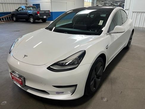 Used 2019 Tesla Model 3 RWD image 7