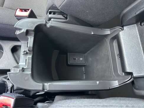Used 2016 Ford Transit Connect XLT FWD image 26