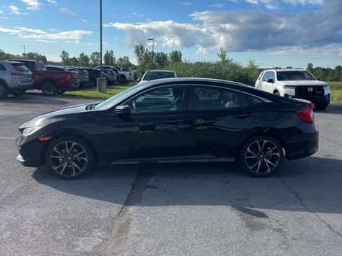 Used 2019 Honda Civic Sport image 4