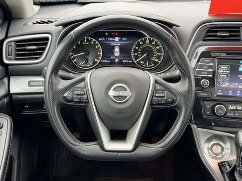 Used 2023 Nissan Maxima SL FWD image 18